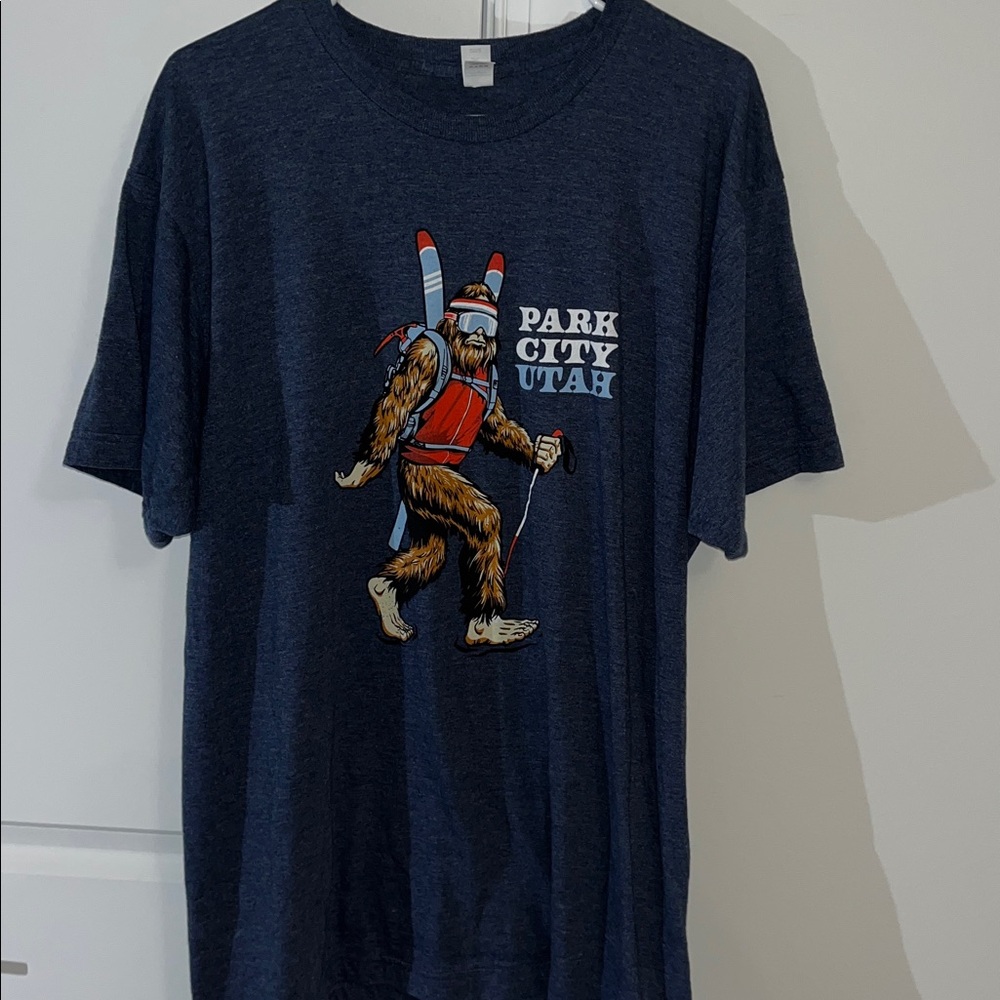 Park City Resort UT Utah snowboard ski Sasquatch Blue T shirt XL Ski Patrol Soft